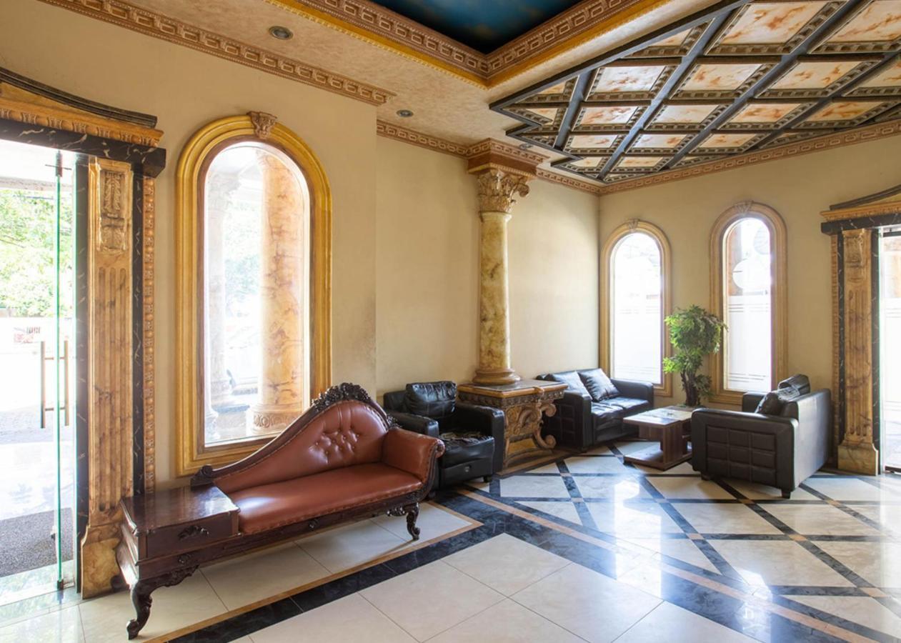 Oyo 3107 Hotel Temindung Самаринда Екстериор снимка